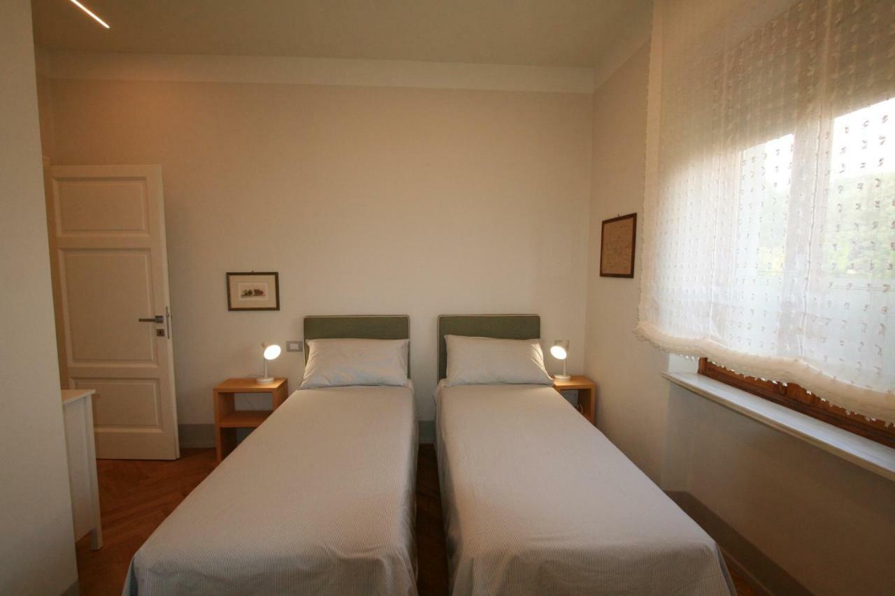 Apartmán Nave York Lucca Exteriér fotografie
