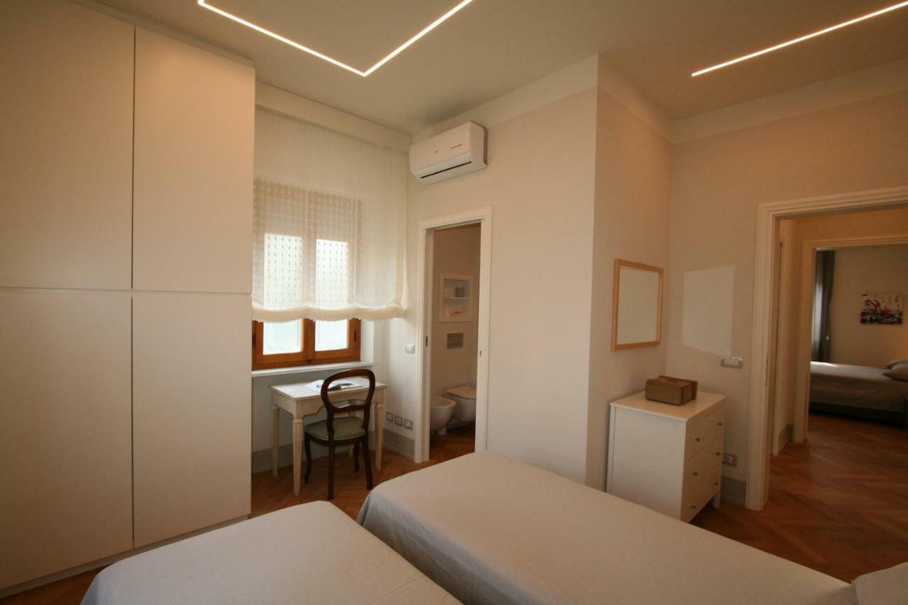 Apartmán Nave York Lucca Exteriér fotografie