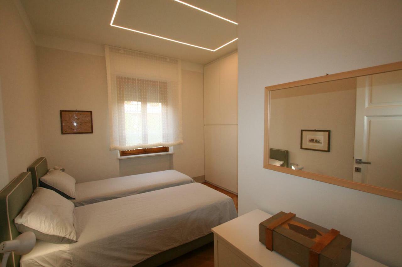 Apartmán Nave York Lucca Exteriér fotografie